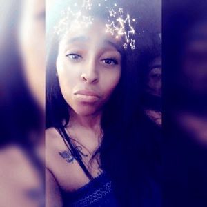 Meet your Posher, Aleisha